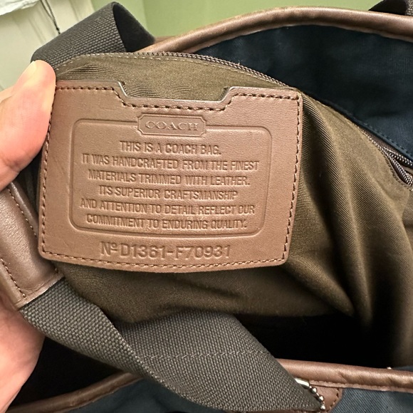 COACH WEEKENDER BAG CANVAS AND LEATHER - Picture 7 of 10